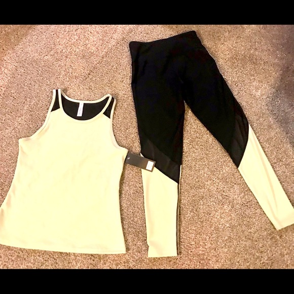 New! With Tags! Two piece stylish workout set! - Picture 1 of 7